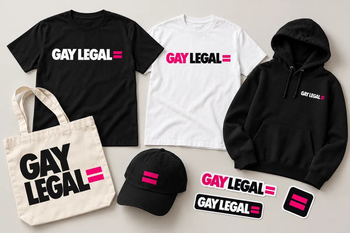 Magliette bianche e nere, felpa, shopper, cappellino e adesivi GAY LEGAL